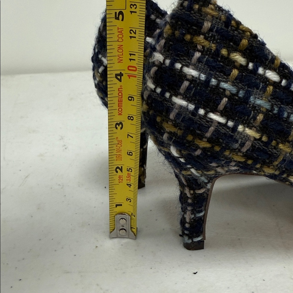 Chase + Chloe “Carmen” Tweed Heel - Picture 10 of 10